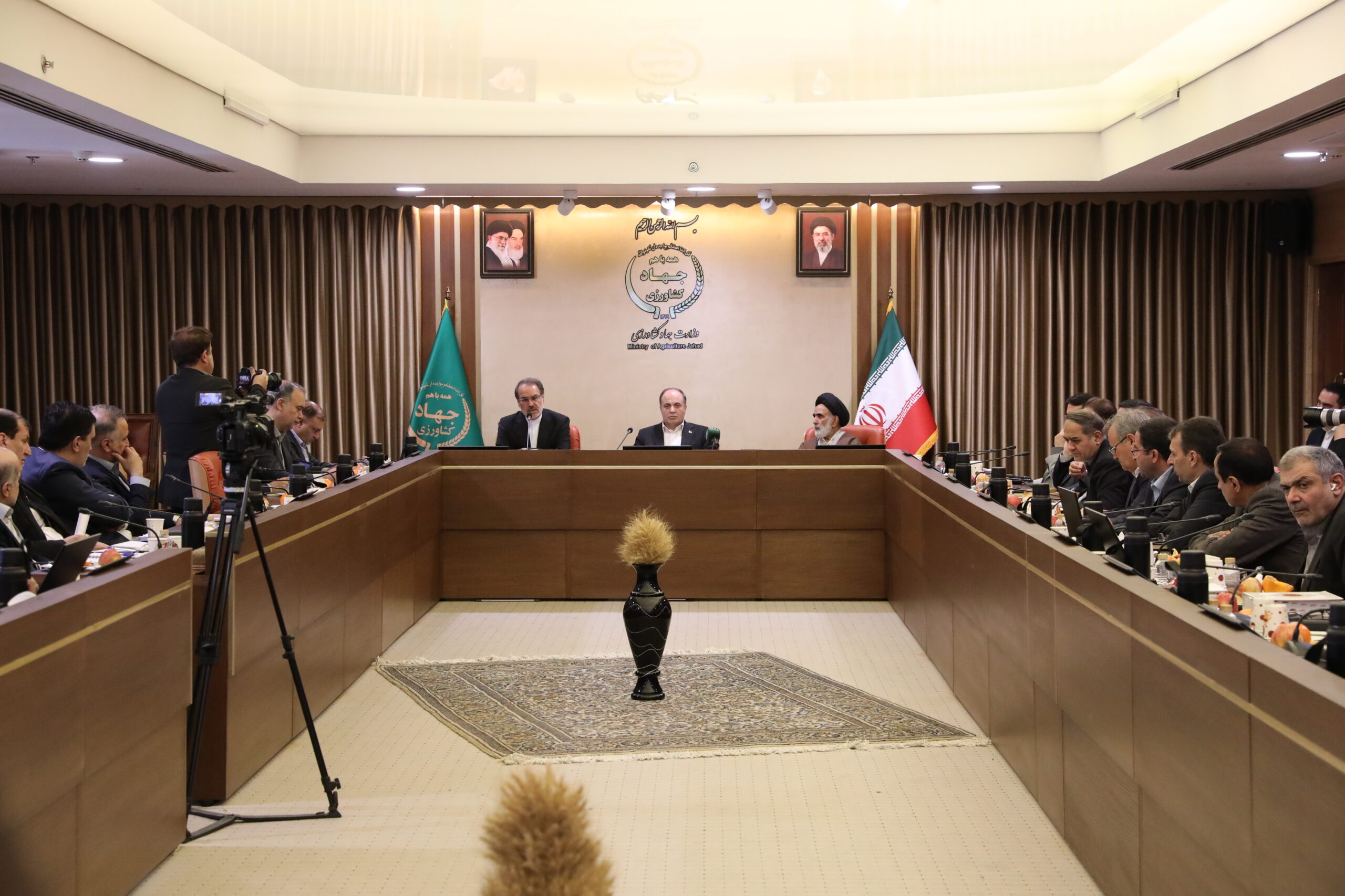 “کشاورزی قراردادی” پل ارتباطی بین کشاورزان و صنایع غذایی